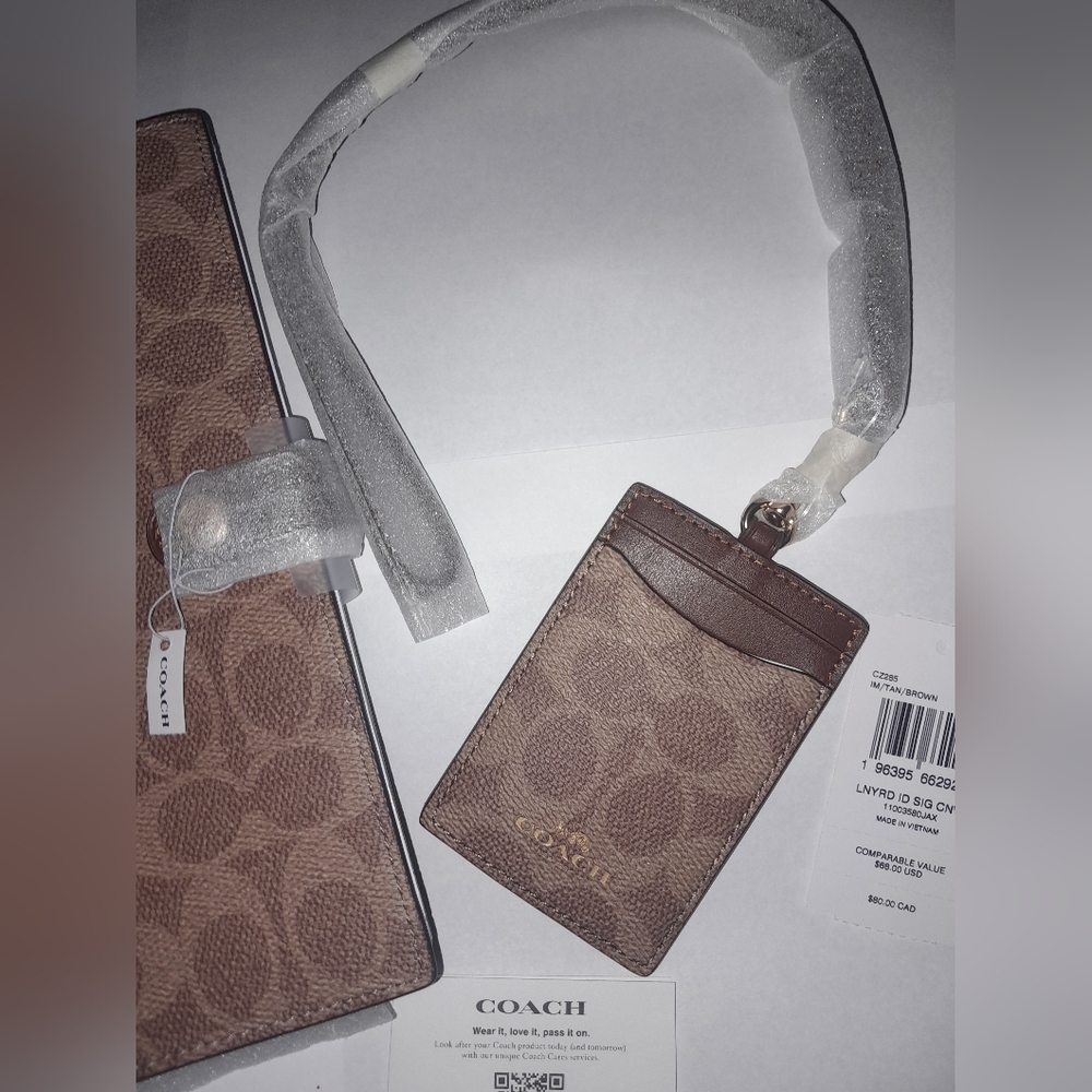 New Coach Notebook & Matching ID Lanyard In Sing. Tan/Brown Gold NWT - Picture 4 of 13